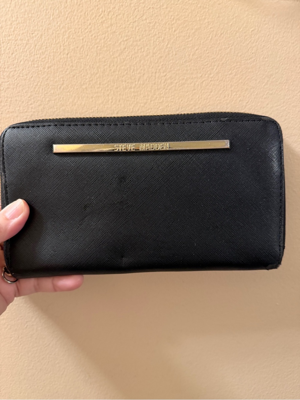 Steve Madden Black Zip-Around Wallet